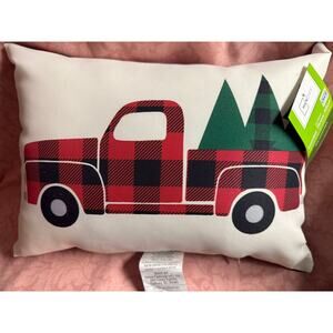 Mainstay Plaid Truck Holiday 12 x 16 Outdoor Lumbar Throw Pillow